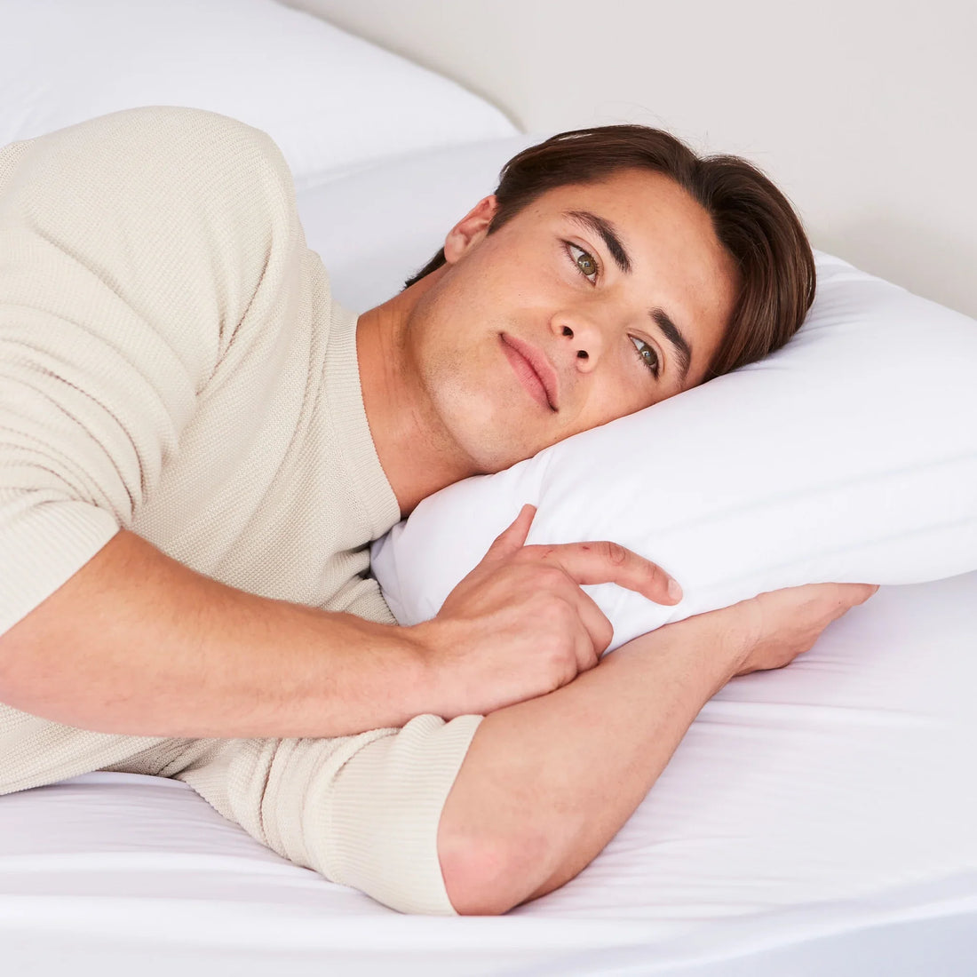 The Benefits of Investing in a High-Quality Pillow: Why It Matters for Your Sleep Health