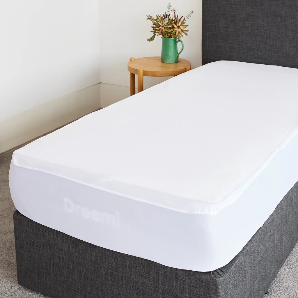 Dreemi Mattress Protector